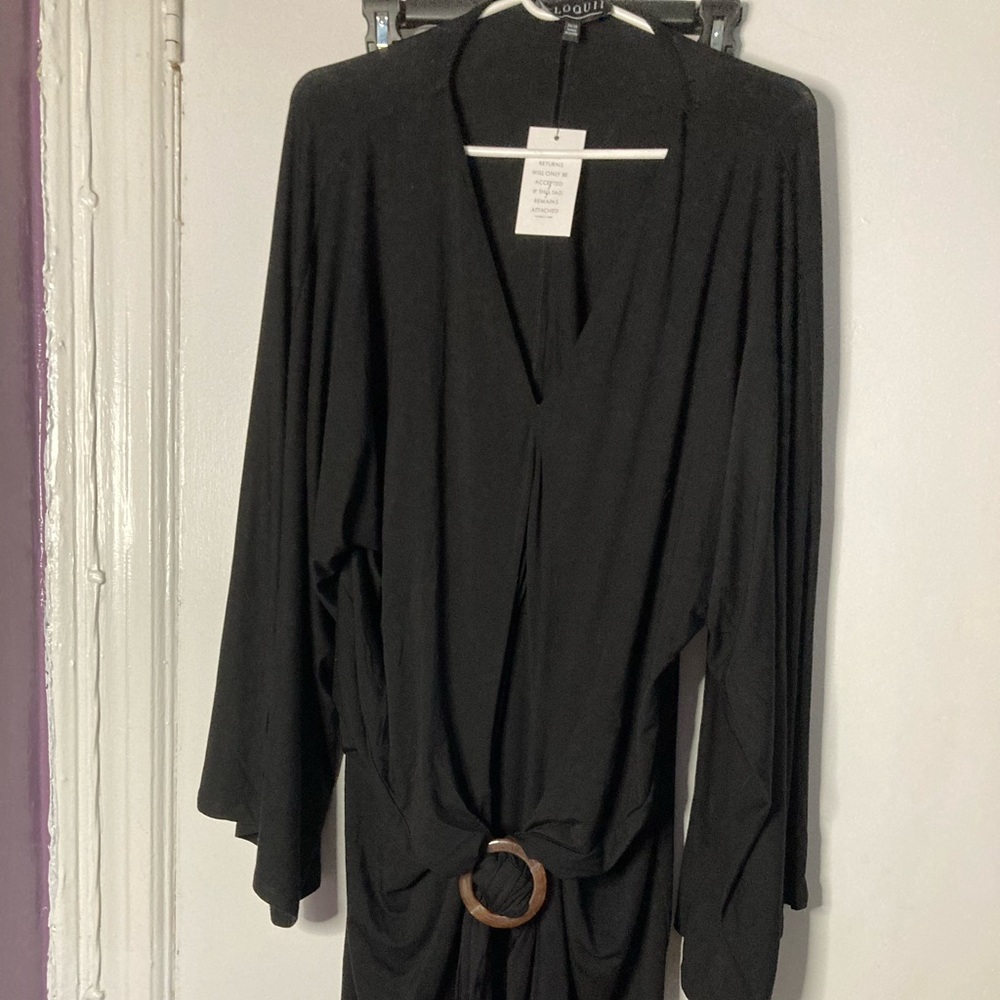 Black Jersey Dress great soft stretch fabric beautiful details bell sleeves